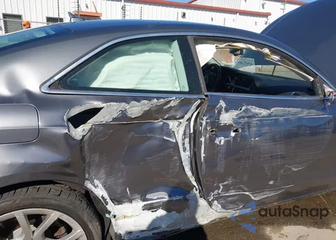 2012 Audi A5 2.0T Premium из США, поврежденный, VIN WAULFAFR1CA004528